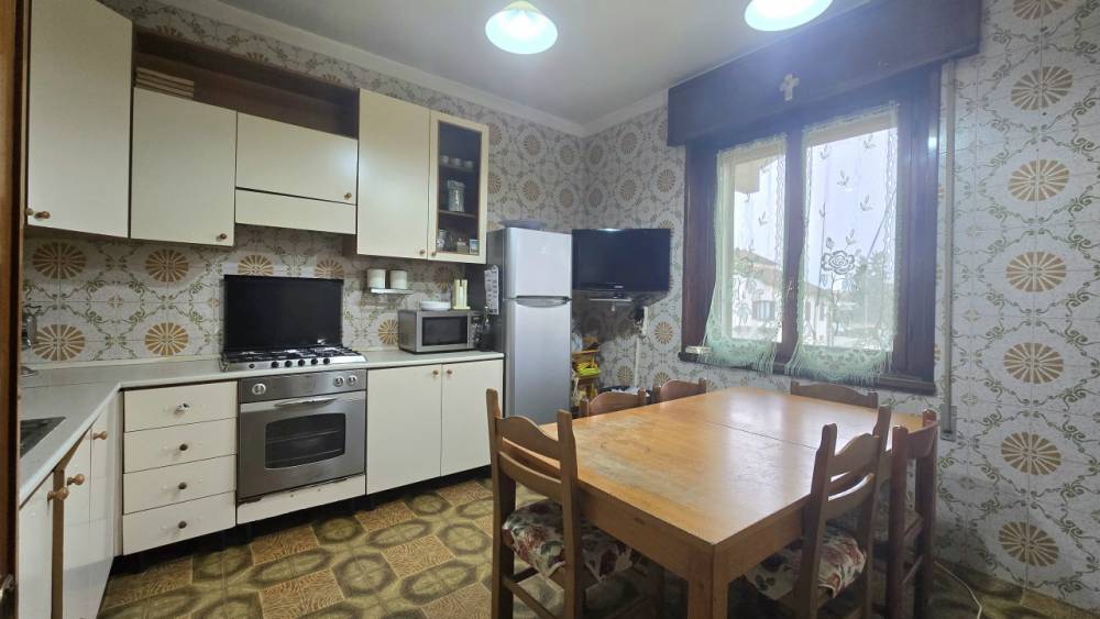 casa indipendente in vendita a Cava Manara