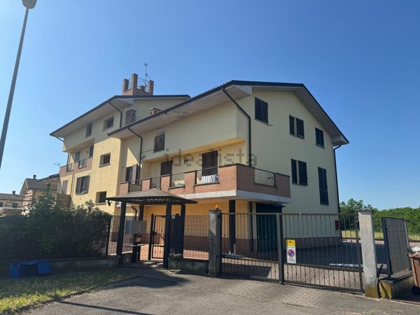 appartamento in vendita a Cava Manara