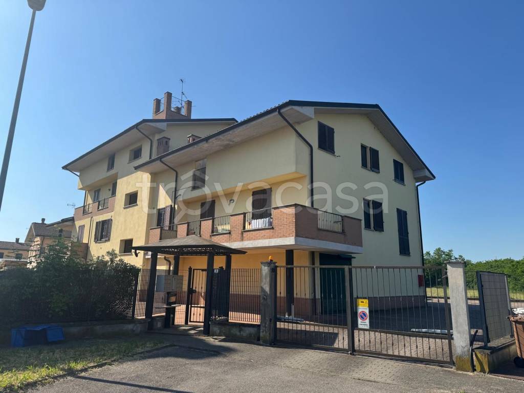 appartamento in vendita a Cava Manara