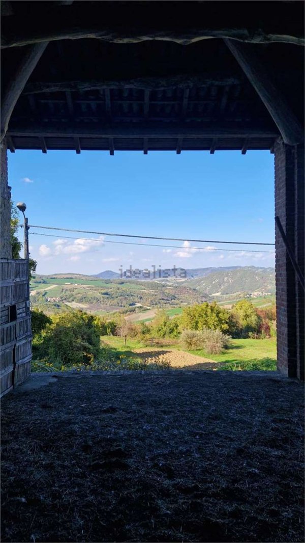 pentavano in vendita a Cecima