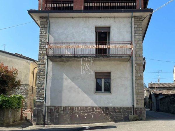 appartamento in vendita a Cecima