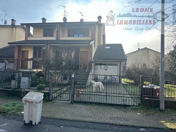 casa indipendente in vendita a Ceranova