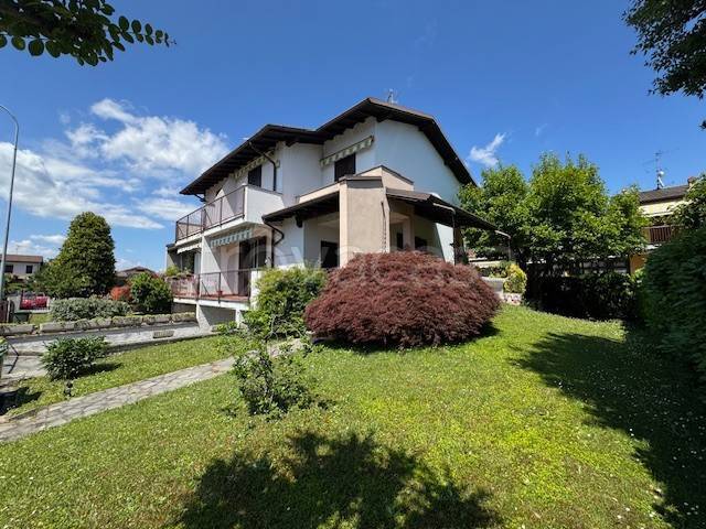 casa indipendente in vendita a Ceranova
