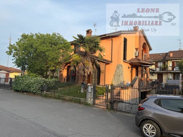 casa indipendente in vendita a Ceranova