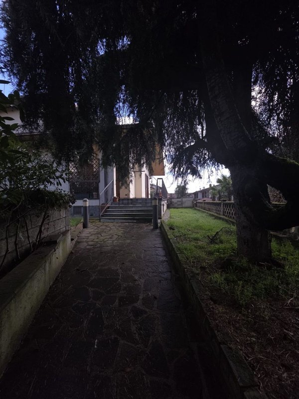 casa indipendente in vendita a Ceranova