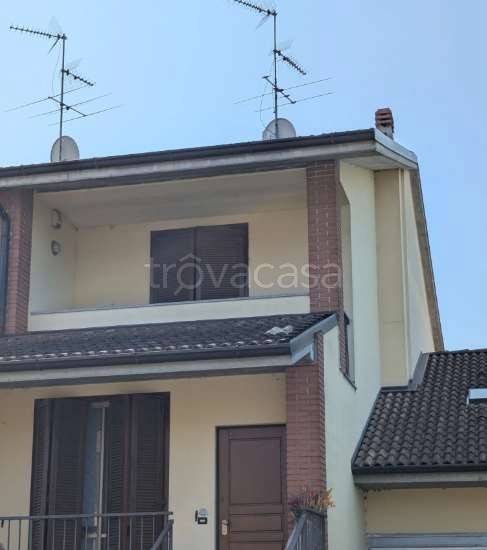 casa indipendente in vendita a Ceranova