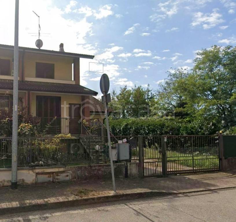 casa indipendente in vendita a Ceranova in zona Gioiello