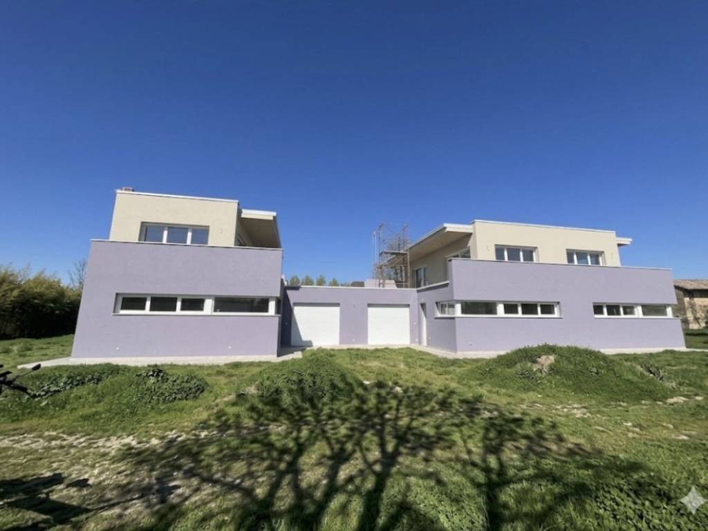casa indipendente in vendita a Cergnago