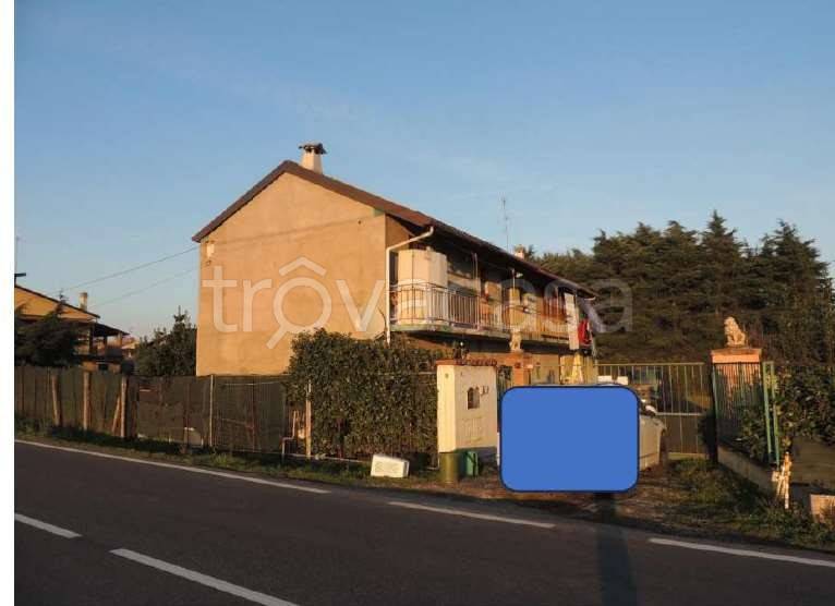 casa indipendente in vendita a Cergnago