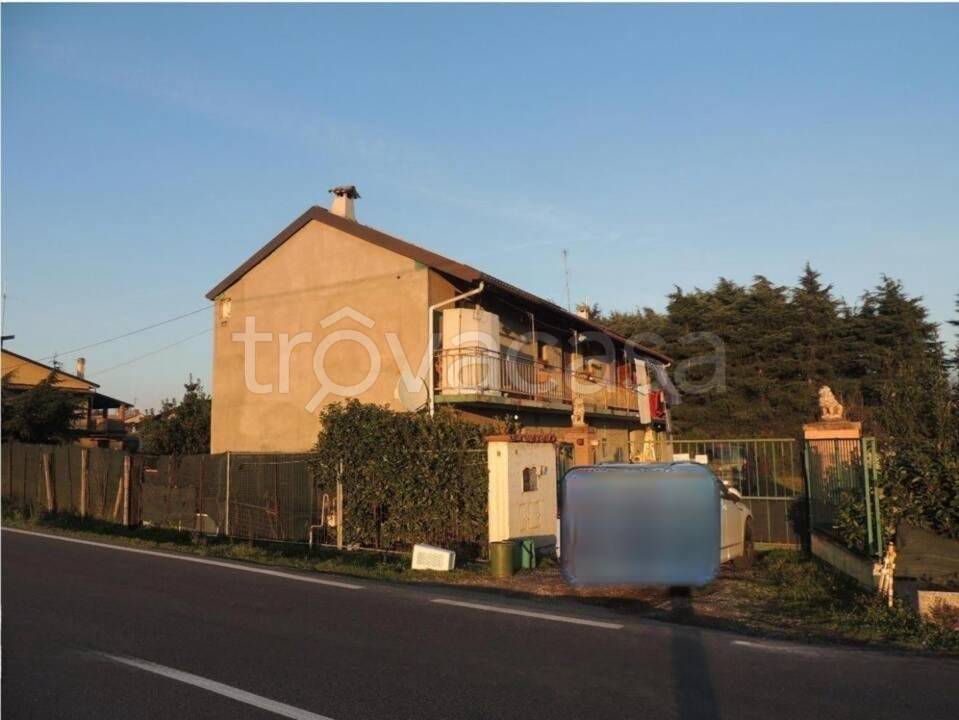 casa indipendente in vendita a Cergnago