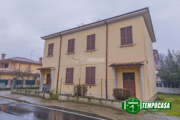 casa indipendente in vendita a Certosa di Pavia