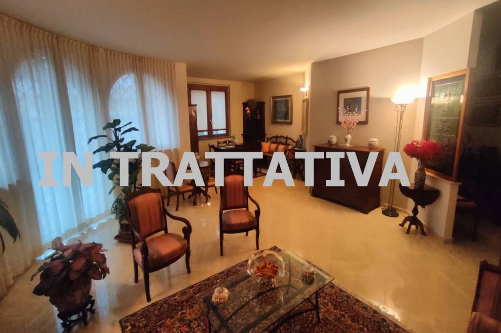 casa indipendente in vendita a Certosa di Pavia