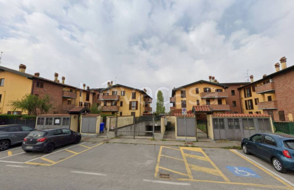 appartamento in vendita a Certosa di Pavia