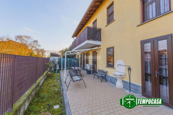 appartamento in vendita a Certosa di Pavia