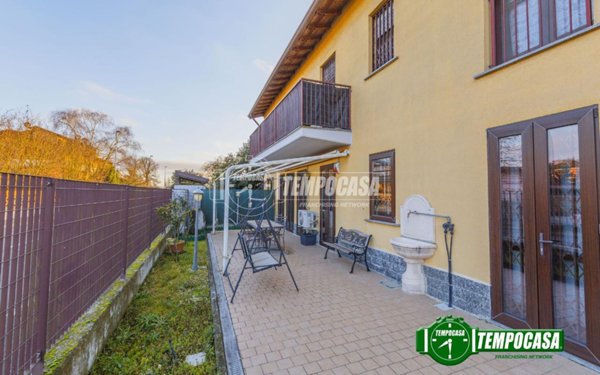 appartamento in vendita a Certosa di Pavia