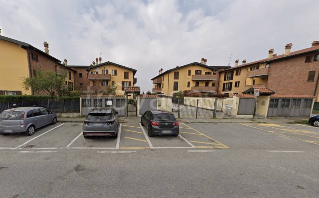 appartamento in vendita a Certosa di Pavia
