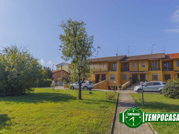 casa indipendente in vendita a Certosa di Pavia