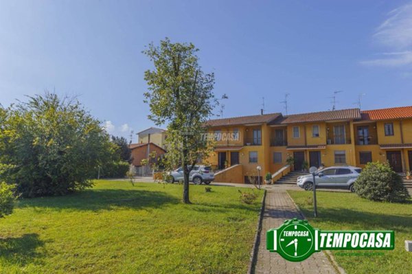 casa indipendente in vendita a Certosa di Pavia