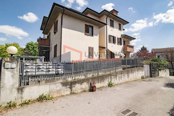 appartamento in vendita a Certosa di Pavia