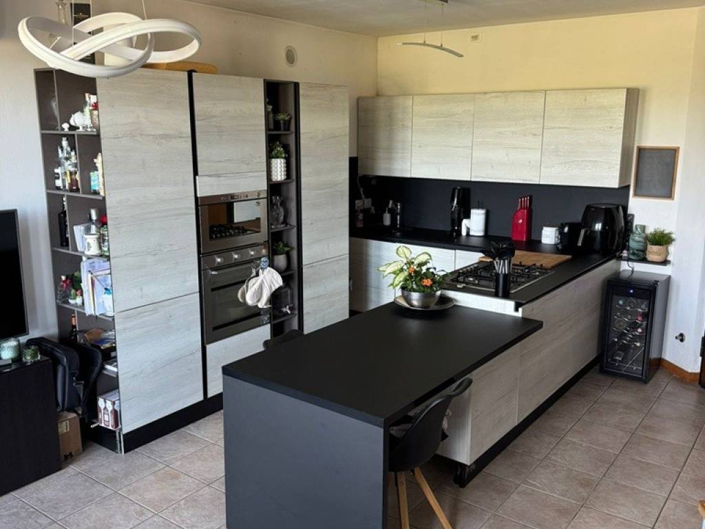 appartamento in vendita a Certosa di Pavia