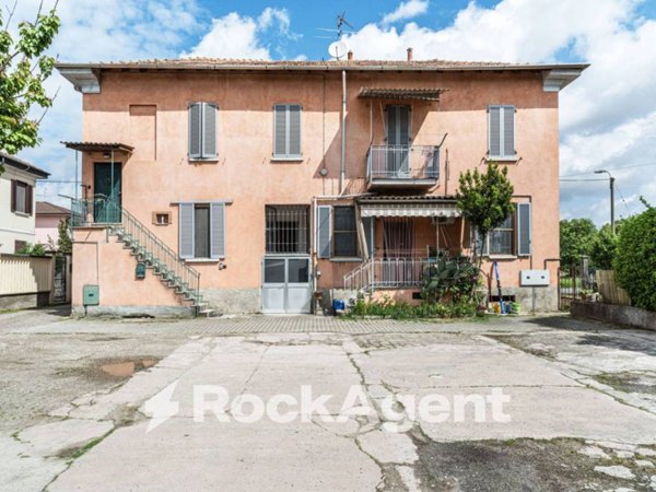 appartamento in vendita a Certosa di Pavia