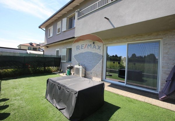 casa indipendente in vendita a Certosa di Pavia
