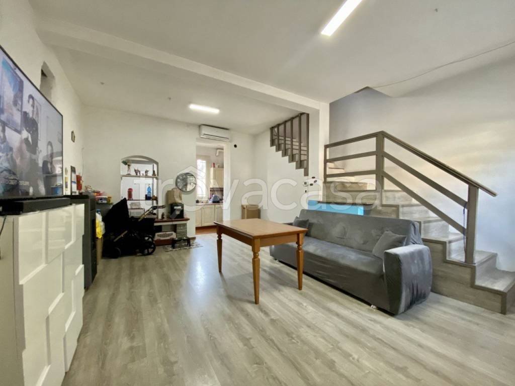 casa indipendente in vendita a Certosa di Pavia