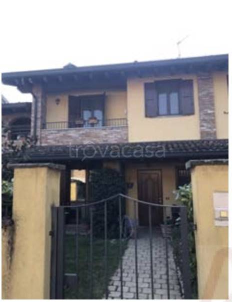 casa indipendente in vendita a Certosa di Pavia
