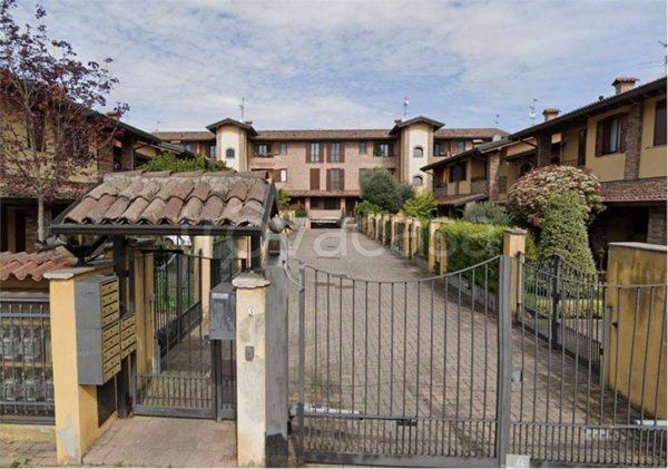 casa indipendente in vendita a Certosa di Pavia