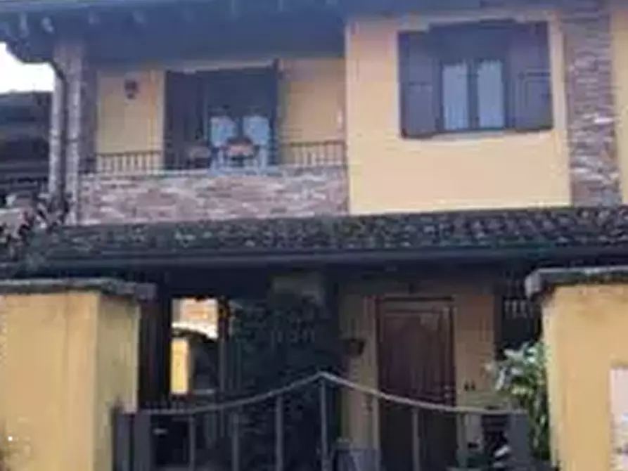 casa indipendente in vendita a Certosa di Pavia