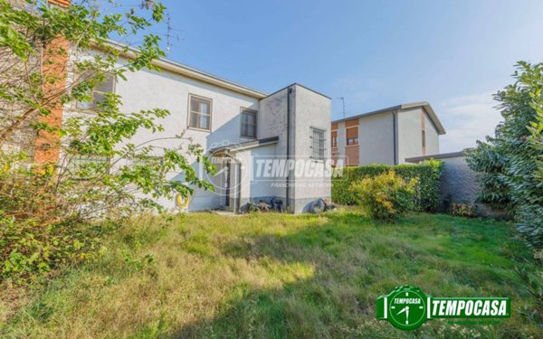 casa indipendente in vendita a Certosa di Pavia
