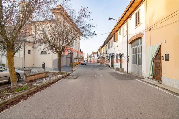 appartamento in vendita a Certosa di Pavia