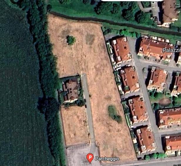 terreno edificabile in vendita a Certosa di Pavia