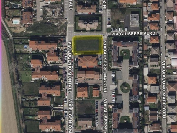 terreno edificabile in vendita a Certosa di Pavia
