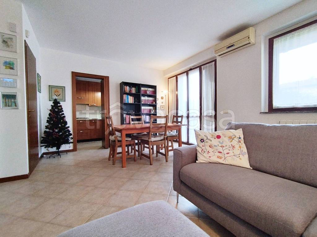 appartamento in vendita a Certosa di Pavia