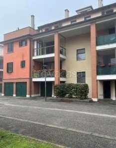 appartamento in vendita a Certosa di Pavia