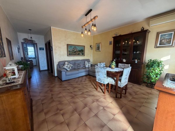 casa indipendente in vendita a Certosa di Pavia