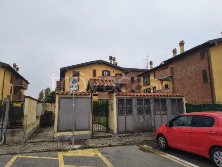 appartamento in vendita a Certosa di Pavia