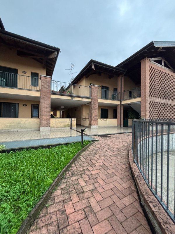 appartamento in vendita a Certosa di Pavia
