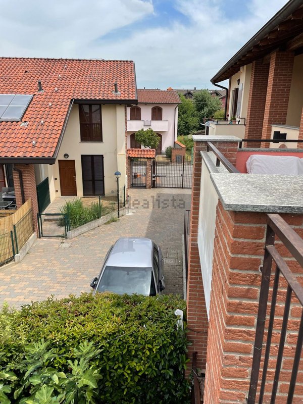 appartamento in vendita a Certosa di Pavia