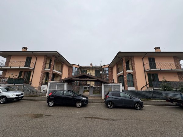appartamento in vendita a Certosa di Pavia