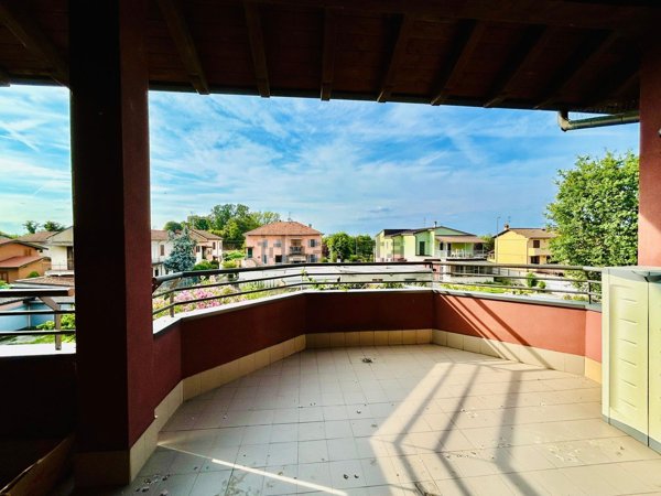 appartamento in vendita a Certosa di Pavia