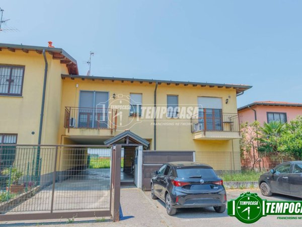 appartamento in vendita a Certosa di Pavia