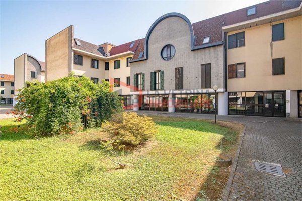 casa indipendente in vendita a Certosa di Pavia