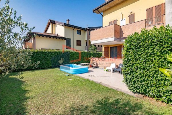 appartamento in vendita a Certosa di Pavia