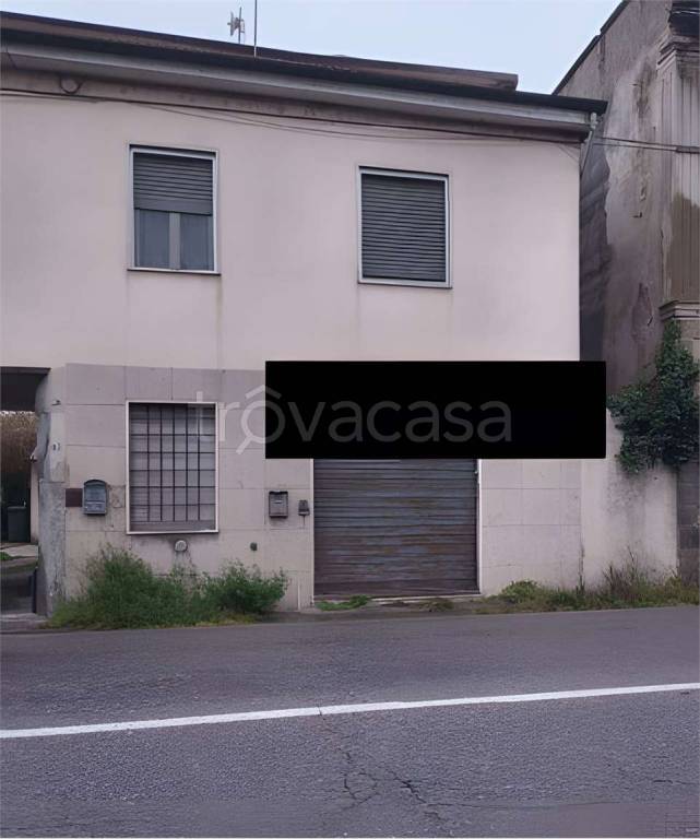 appartamento in vendita a Certosa di Pavia