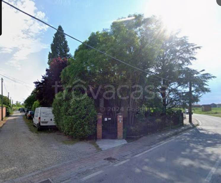 casa indipendente in vendita a Cervesina