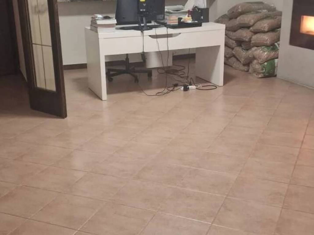 casa indipendente in vendita a Cervesina