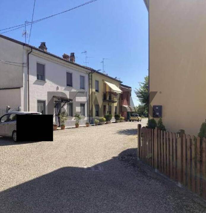 casa indipendente in vendita a Cervesina