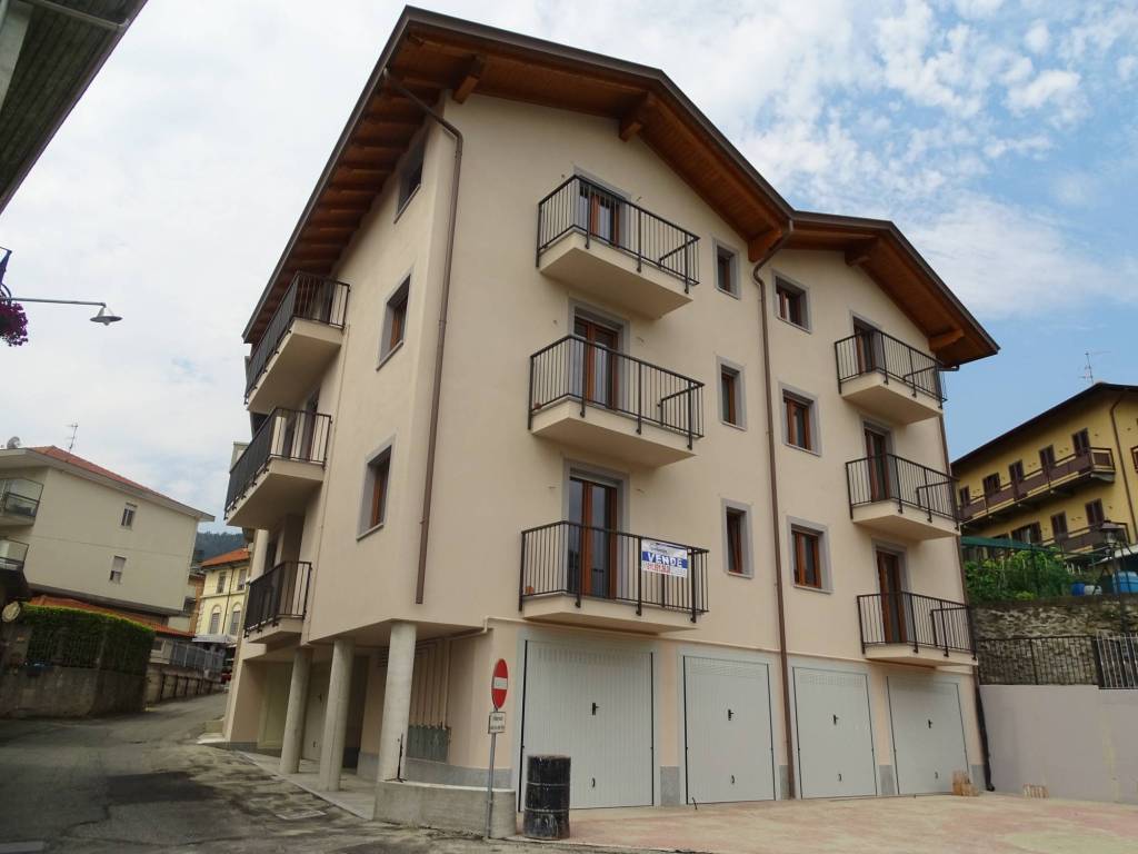 appartamento in vendita a Lanzo Torinese